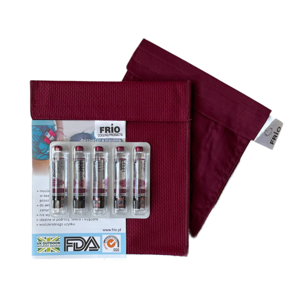 małe termiczne etui frio na leki z ampułkami leżącymi na nim 